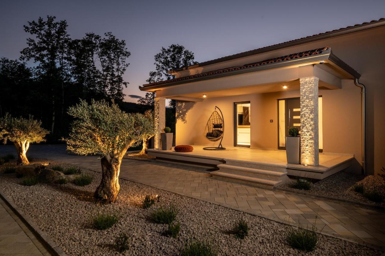 Villa Santa Cruz Potpićan Esterno foto